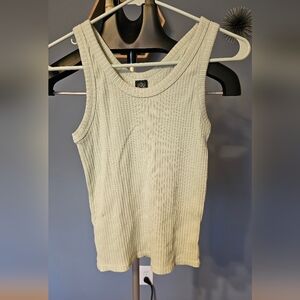 Cute mint green tank top.